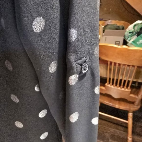 LOFT Black and White Polka Dot Blouse - Picture 3 of 7
